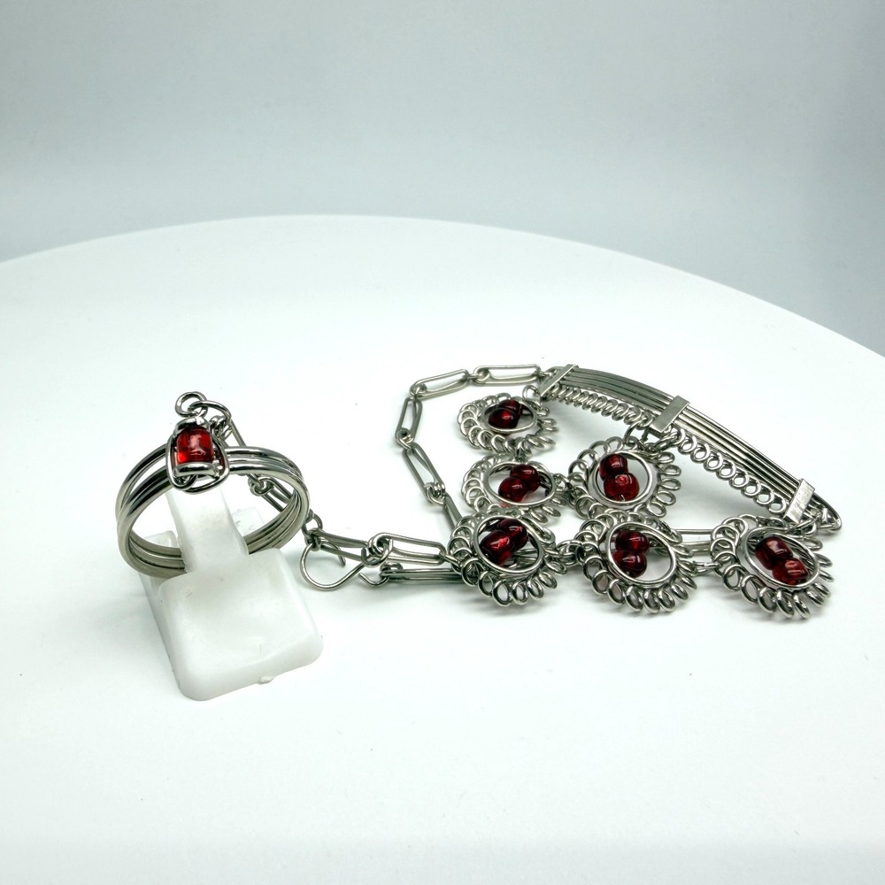 Vintage Y2K Silver Tone Red Glass Bead Hand Chain Bracelet Ring Set